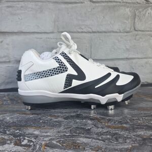 RIP-IT Diamond White Metal Spike Fastpitch Softball Cleats Size 9